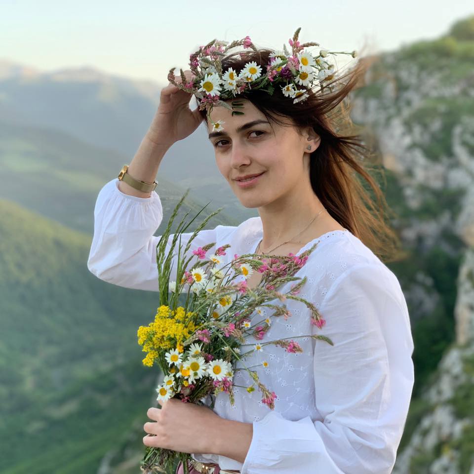 Բարեւ, Արցախը ե՛ս եմ, իմ ժողովուրդը կը պայքարի, մեր պայքարը արդար է...